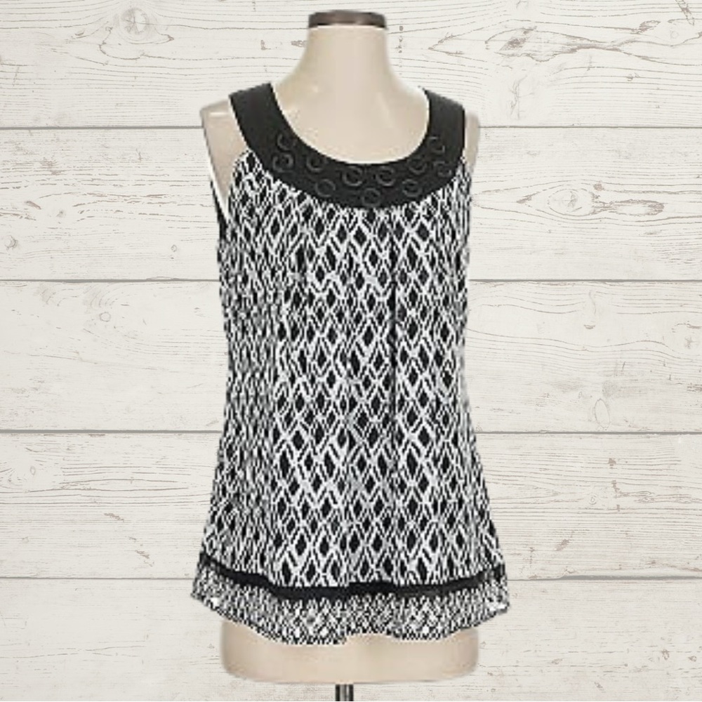 Dressbarn Black and White Patterned Blouse